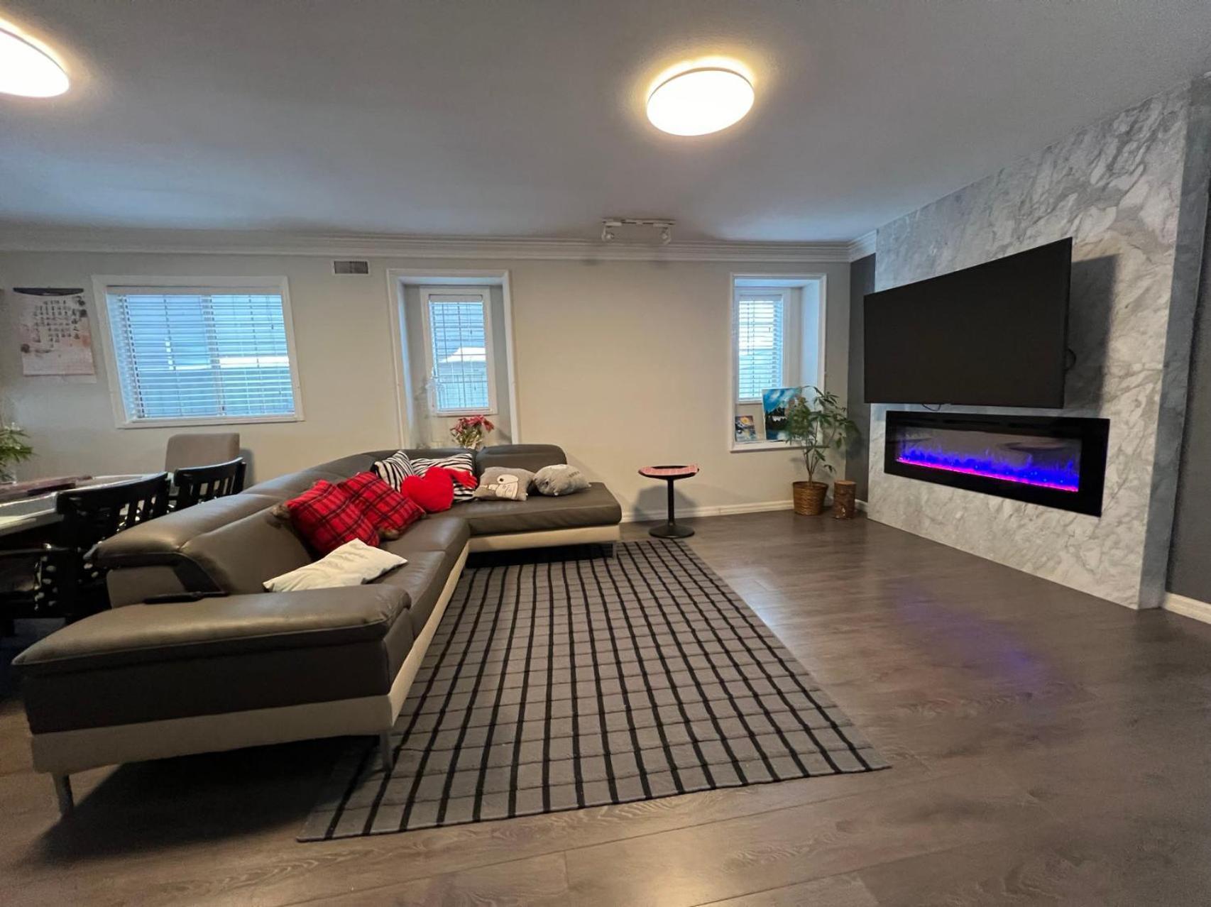 Airport Cozy Room 舒适小屋 Vancouver, Richmond,Near Yvr ภายนอก รูปภาพ